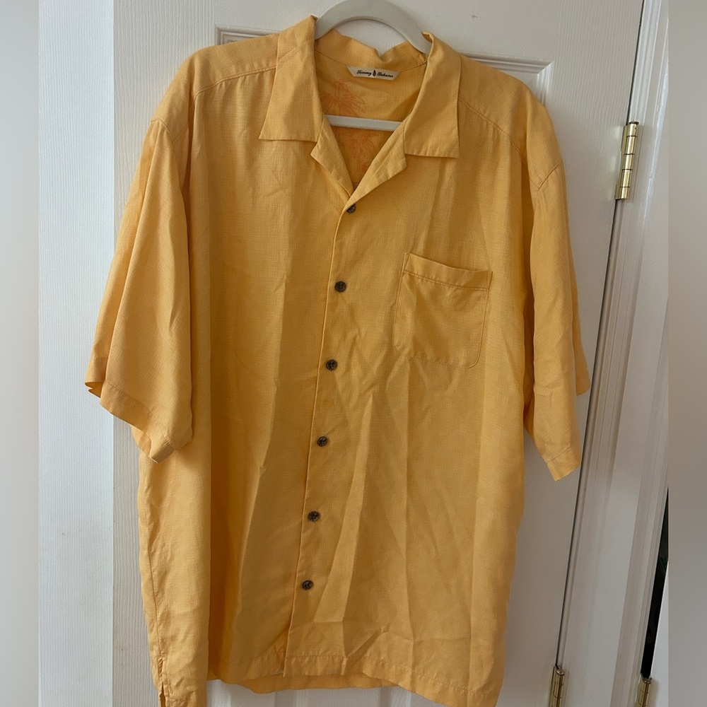 Tommy Bahama cornsilk Yellow Short Sleeve silk Button-Up Shirt men’s xl